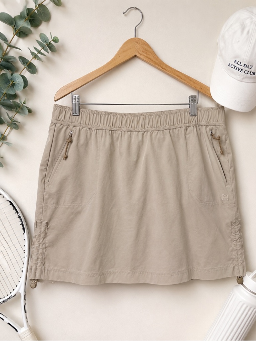 Avalanche Outdoors Khaki Performance Skort XL Hiking Golf Travel Activewear